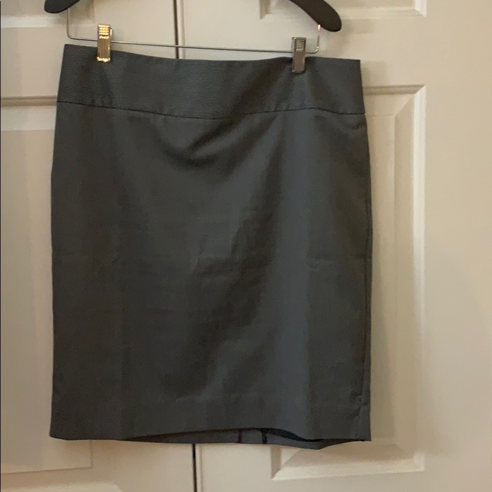 Worthington Black and White Skirt